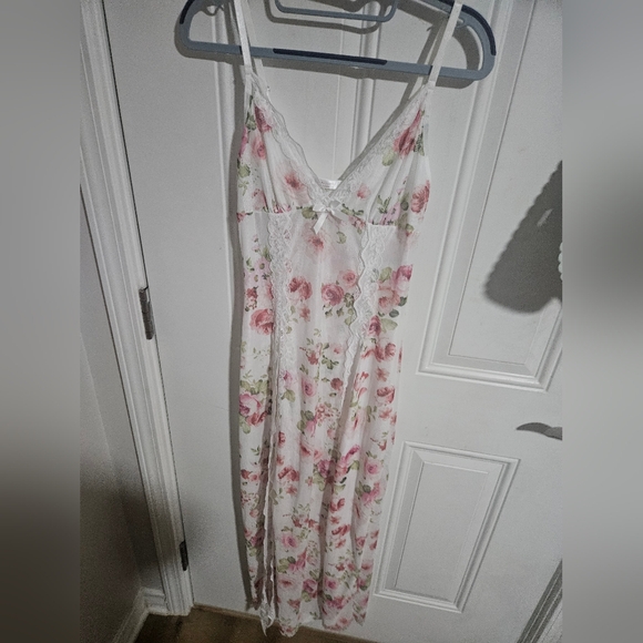 Avidlove Small Floral Lace Rose Print Sheer Nightgown Lingere - Picture 1 of 2